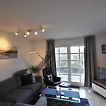 Nr 98 - Fischerstrasse * Carolinensiel