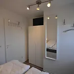 Nr 98 - Fischerstrasse * Carolinensiel